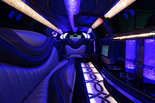 12-passenger limo rental