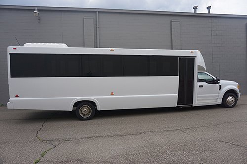 Party bus rental in West Bloomfield