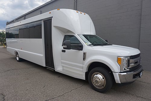 West Bloomfield limo bus rentals